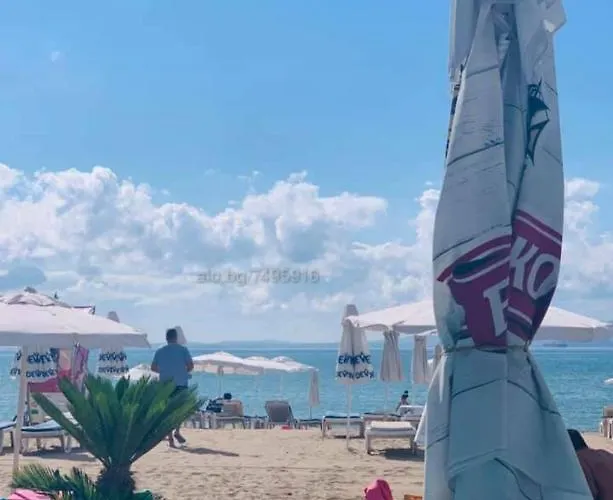 A-19 Sea View Studio-apartmen Sarafovo بورغاس